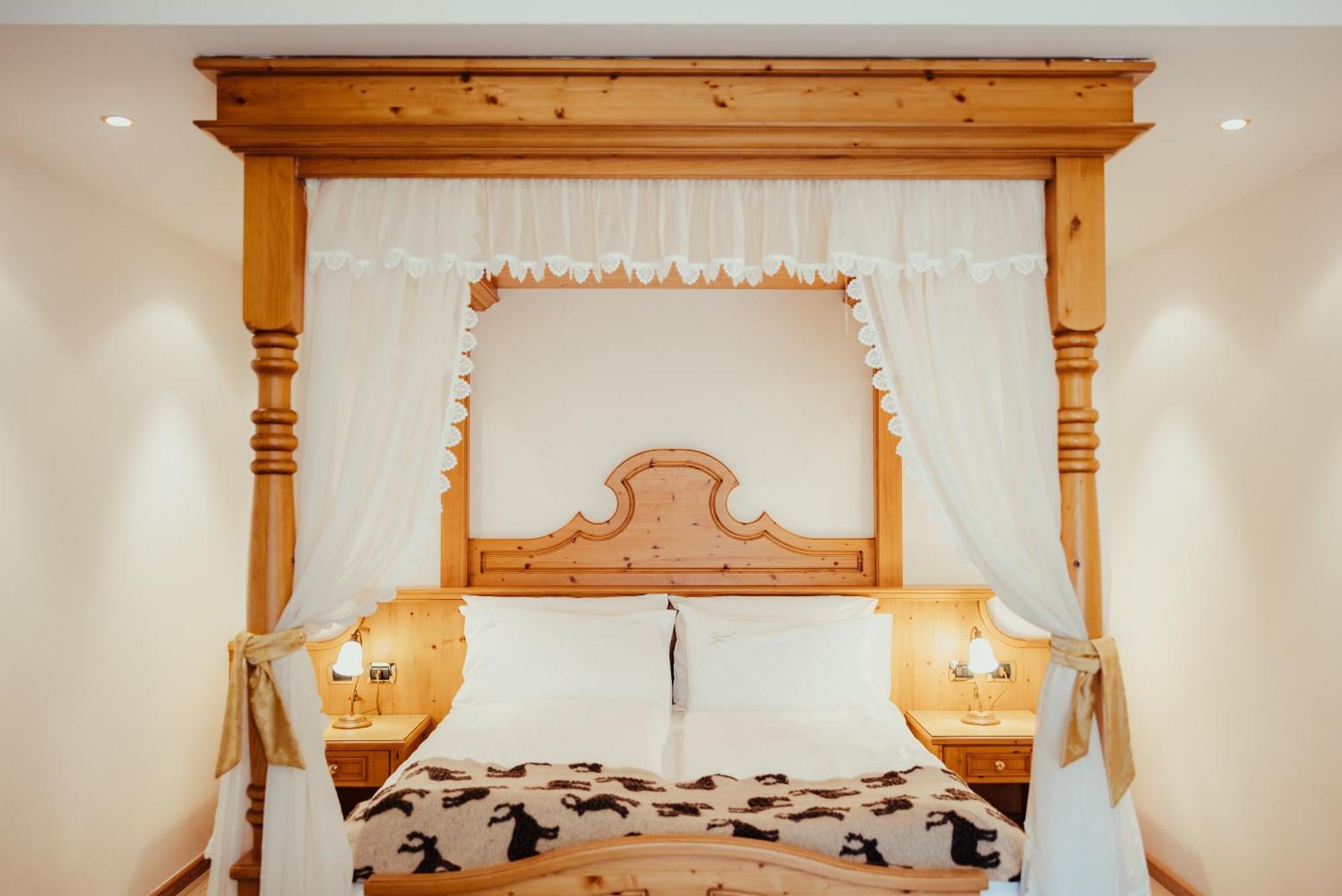 Hotel Alpenrose Арабба Экстерьер фото